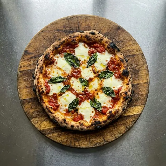 Pizza Margherita